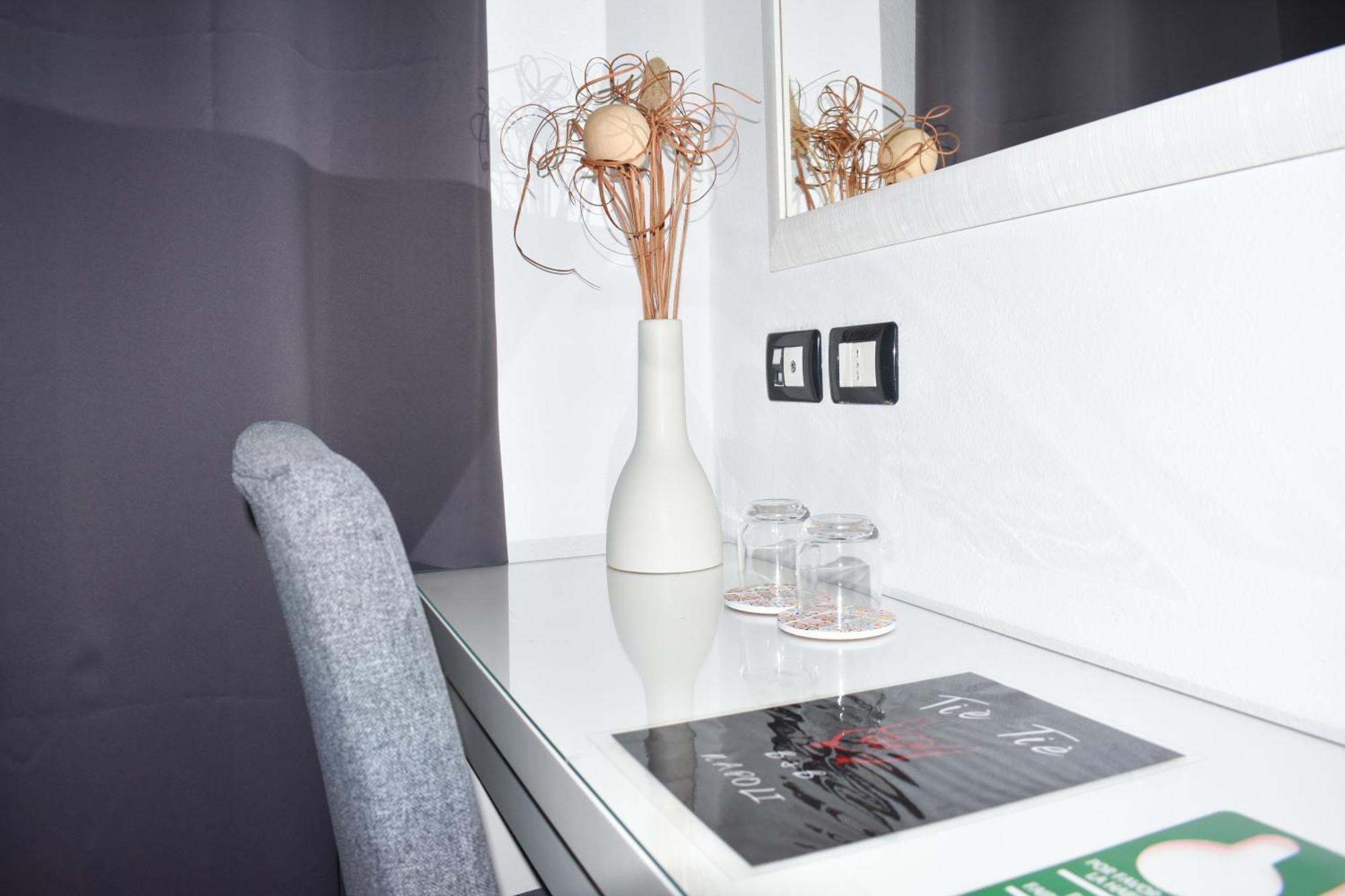 Tie Tie Bed & Breakfast Napoli Dış mekan fotoğraf